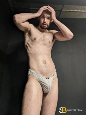 Gay Escort Mark Of England 28yr - sex slaves