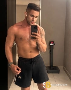 male escort Bayswater Xxl 9inches Brazilian