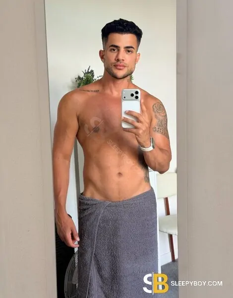 male escort London 23cm Xxl Brazilian