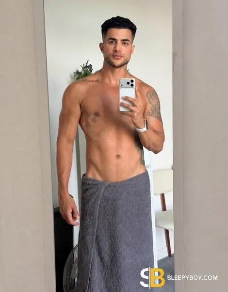 male escort London 23cm Xxl Brazilian