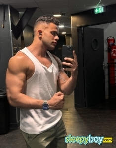 male escort Bayswater Xxl Brazilian