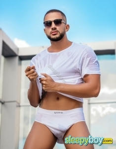 male escort Bayswater Xxl Brazilian
