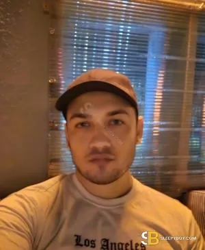 Gay Escort Leo 26yr - trios