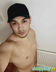 male rent boy Elephant And Castle Leonardo Grand