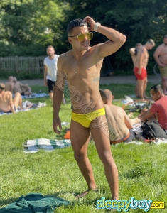 male rent boy Glasgow Jack