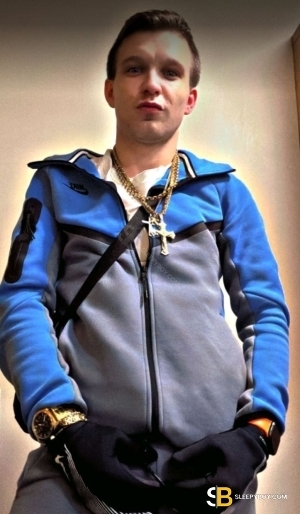 Gay Escort Travis 27yr - role