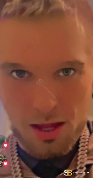 Gay Escort Travis 28yr - role