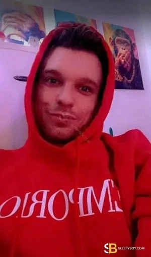 Gay Escort Travis 27yr - sucking