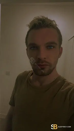 Gay Escort Travis 28yr - role