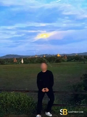 Bisexual Escort Tarquin Ftm 28yr - licking