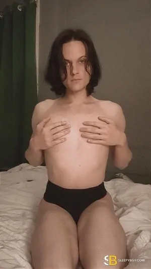 Bisexual Escort Kam 25yr - role