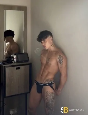 Gay Escort Luan 21yr - double penetration