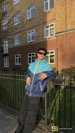 Bisexual Escort Yuri Twink 19yr - trios