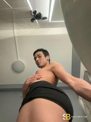 Gay Escort Pedro 23yr - role