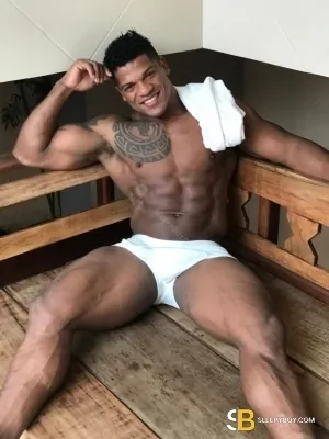 Bisexual Escort Jhony-xxl 29yr - cum on body