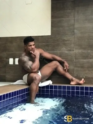 Bisexual Escort Jhony-xxl 29yr - shaving