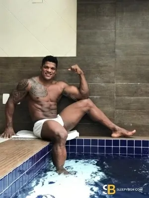 Bisexual Escort Jhony-xxl 29yr - gangbang