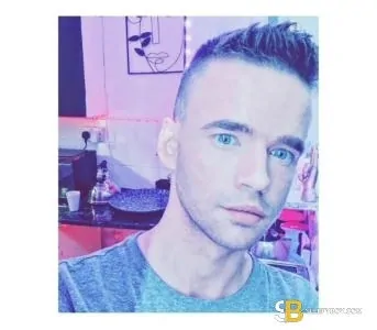 Gay Escort 50% Off Now 🥳ryan Young 🇬🇧 30yr - double penetration