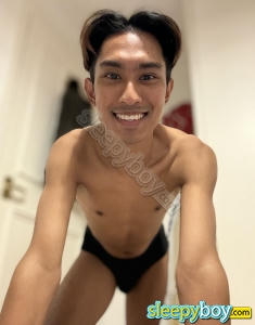 male rent boy London Roberto