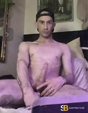 Gay Escort Max 33yr - gangbang