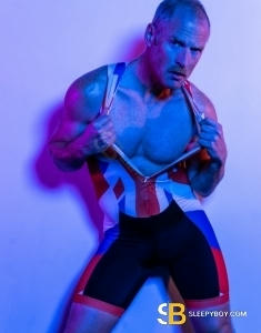 male escort London Ffkinkybro