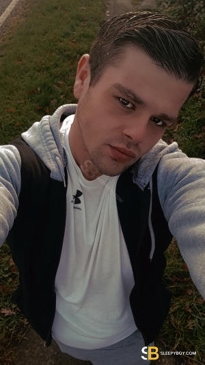 Gay Escort Scot 26yr - role