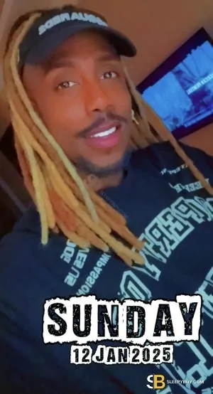 Gay Escort Mickell 30yr - trios