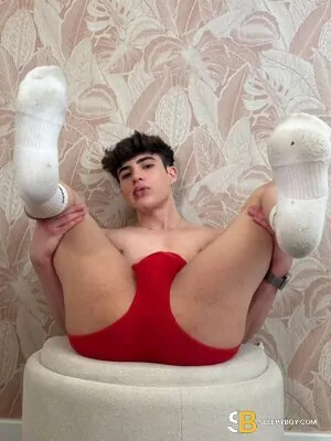 Gay Escort Jhon Evans 23yr - massage