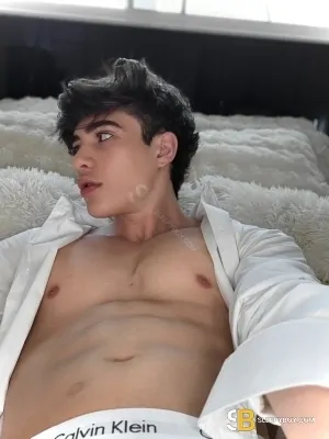 Gay Escort Jhon Evans 23yr - exhibitionism