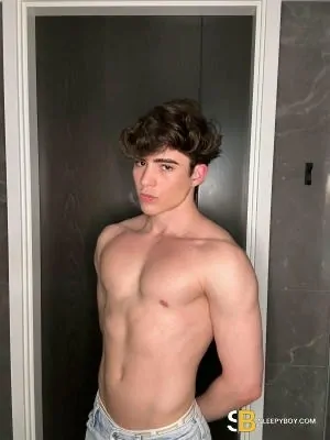 Gay Escort Jhon Evans 24yr - foot worship