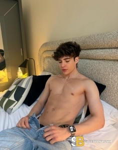 male rent boy London Jhon Evans