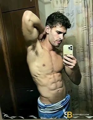 Bisexual Escort Robinno 27yr - role