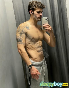 male rent boy London Robinno