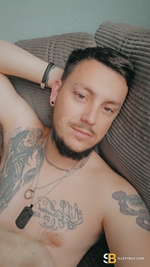 Bisexual Escort James 30yr - role