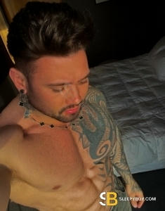 male escort Kennington Brunno