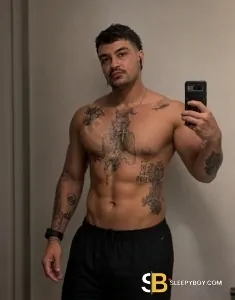 male escort London Richardxlboy