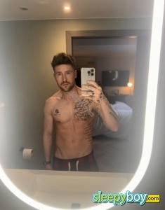 male escort Reading James (british)