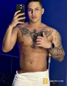 male rent boy Croydon Noan