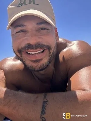 Bisexual Escort Matheus 28yr - sucking