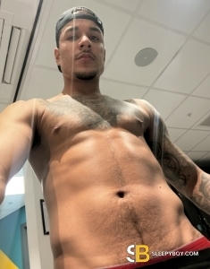 male rent boy London Clemerson