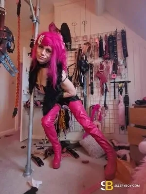 Bisexual Escort Kali 28yr - role