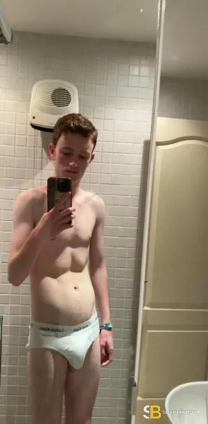 Bisexual Escort James 22yr - rimming