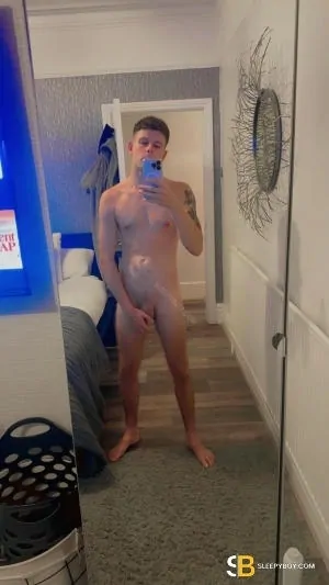 Bisexual Escort Mike 28yr - licking