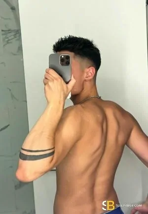 Gay Escort Filipe 25yr - sucking