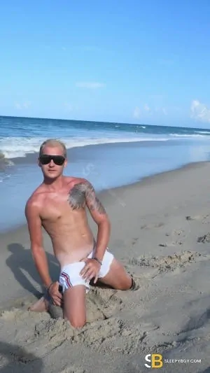 Gay Escort M; Mpb 30yr - licking