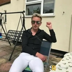 Gay Escort Matt 31yr - role