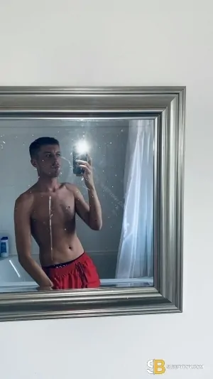 Bisexual Escort Chris 25yr - trios