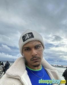 male rent boy Canary Wharf Juan