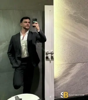 Bisexual Escort Asad 28yr - blowjob