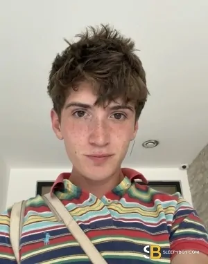 Bisexual Escort Aaron 19yr - always safe sex